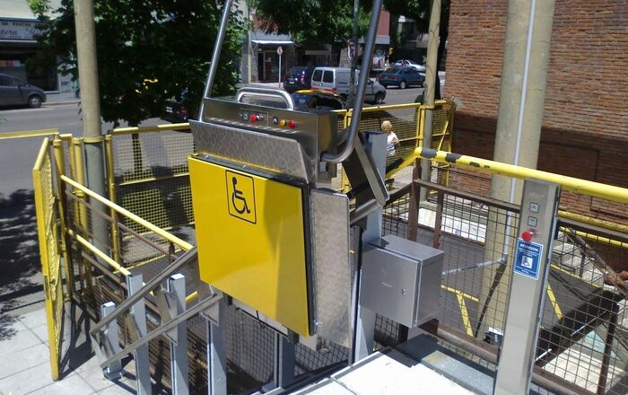 Alerta sobre la mitigación de riesgos en las escuelas públicas porteñas