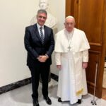 Macri estuvo con Francisco en el Vaticano