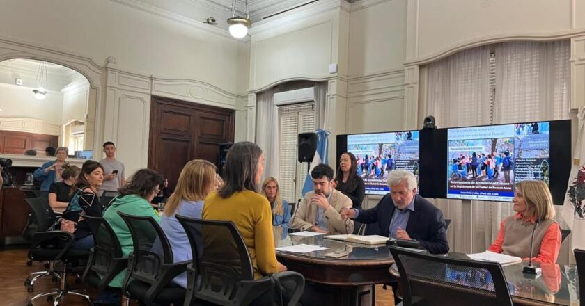 Presentan informe sobre accesibilidad urbana