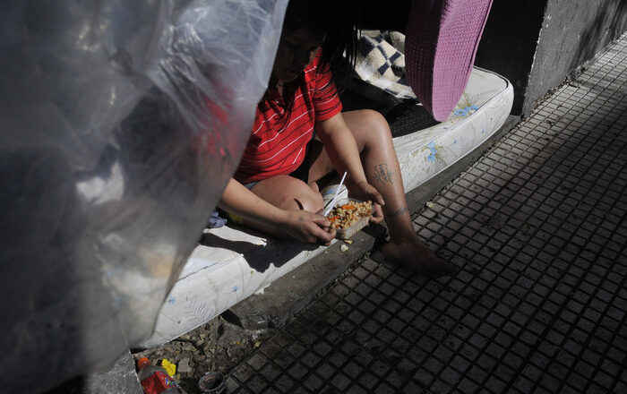 Más de 8 mil personas en situación de calle en CABA